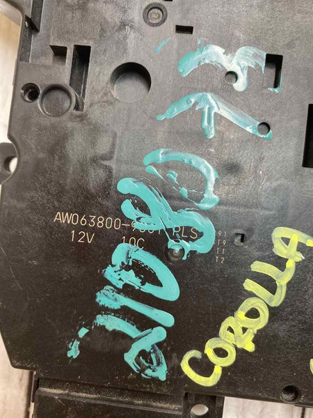 Servoaccionamiento de la trampilla de aire del Toyota Corolla 2020 OEM AW638009061PLS