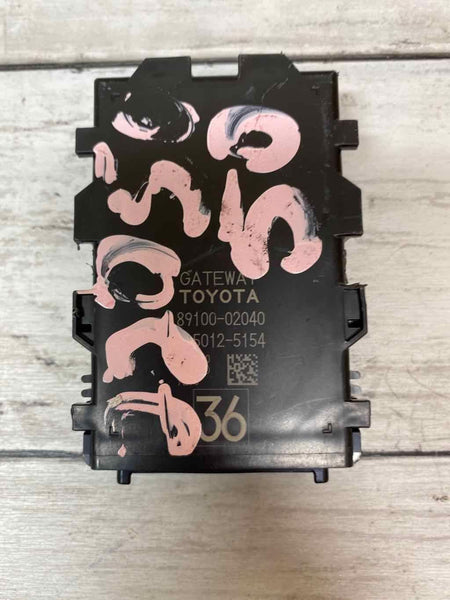 Toyota Corolla network gateway 2017 2018 2019 control module OEM 8910002040