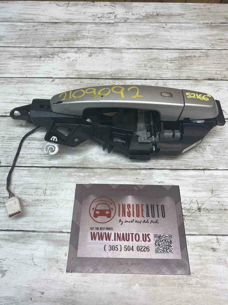 2018 2019 GMC TERRAIN FRONT LEFT DRIVER SIDE OUTSIDE DOOR HANDLE SILVER 13521820