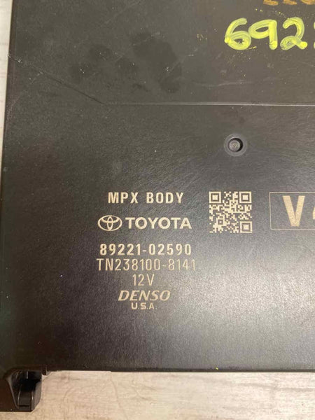 20 22 TOYOTA COROLLA SEDAN MPX MULTI NETWORK CONTROL MODULE BCM OEM 8922102590