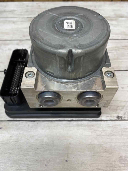18 19 CHEVROLET EQUINOX ANTI LOCK BRAKE MODULE ABS PUMP ASSY OEM 84560135