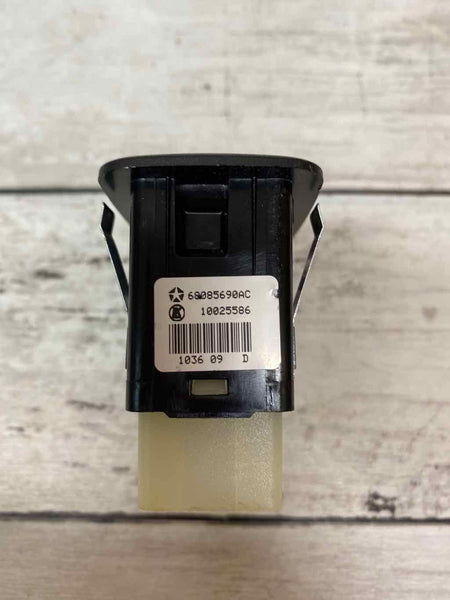 2016 2022 JEEP GRAND CHEROKEE REAR RIGHT DOOR SWITCH ASSY OEM 68085690AC