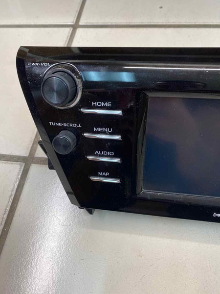 PANTALLA Y RECEPTOR DE RADIO PARA TOYOTA CAMRY 2020 OEM 8614006D20