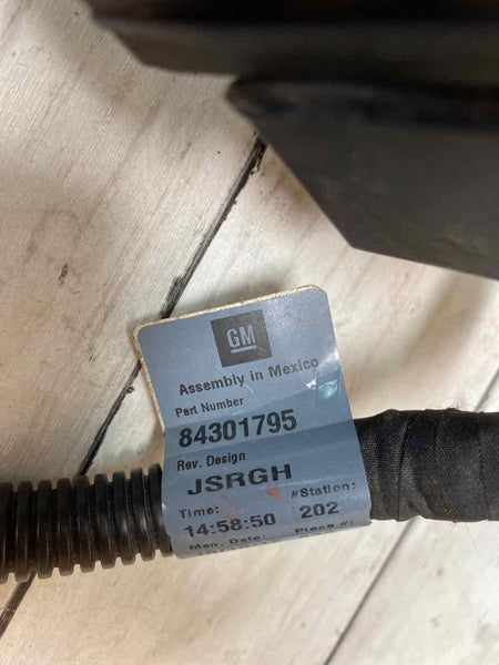 CHEVY EQUINOX 2020 - CONEXIÓN CON CABLE NEGATIVO DE BATERÍA OEM 84237808