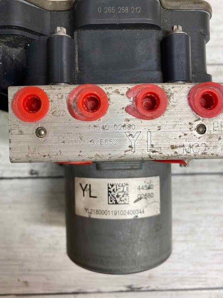 20 22 TOYOTA COROLLA SEDAN 1.8L ANTI LOCK BRAKE MODULE ABS PUMP OEM 4454002680