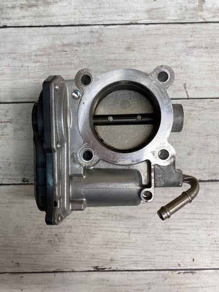 20 22 TOYOTA COROLLA SEDAN 1.8L THROTTLE BODY VALVE ASSY OEM 2203037040