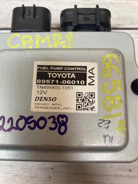 Módulo de control de bomba de combustible Toyota Corolla 2.5L FWD 2018-2020, conjunto OEM 8957106010