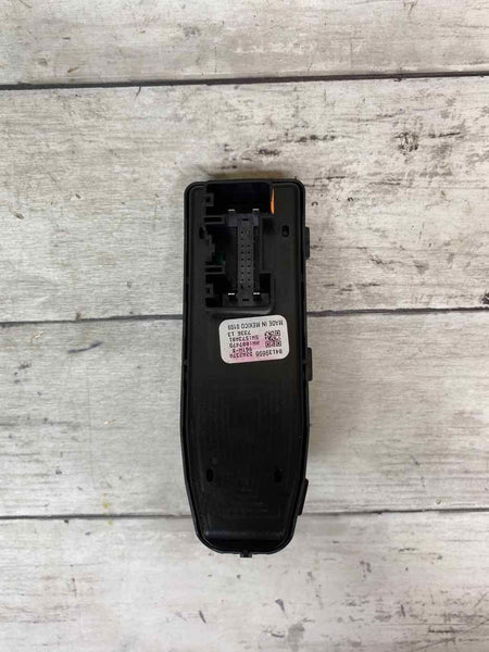 18 20 GMC TERRAIN PORTA DO PASSAGEIRO DIANTEIRA DIREITA INTERRUPTOR CONJ. FRONTAL OEM 84139696