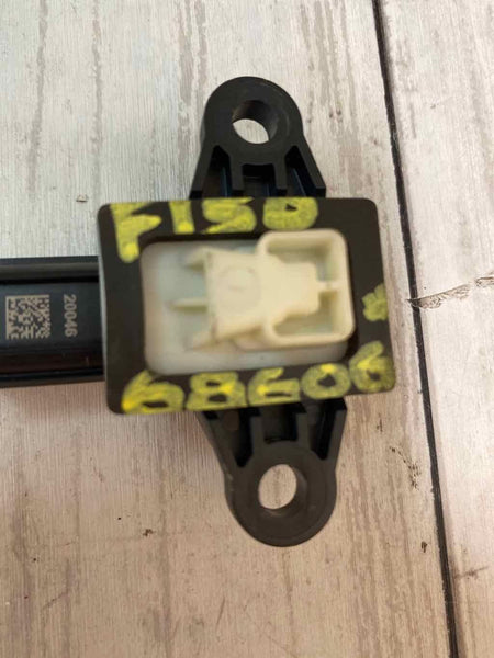 2020 FORD F150 PICKUP FRONT RIGHT CRASH IMPACT SENSOR OEM GN1514C676AA