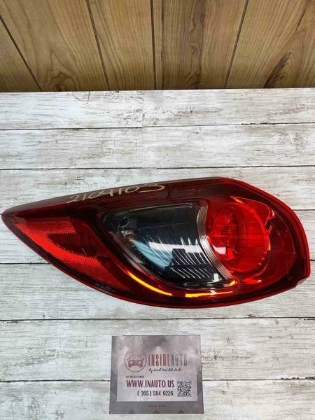 2013 2016 MAZDA CX5 LEFT DRIVER SIDE TAIL LIGHT ASSY OEM KD3351160D HAS SCRATCH