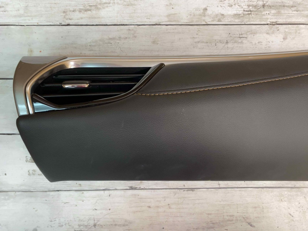 21 CHEVY TRAVERSE AQUECEDOR VENTILAÇÕES LADO DO MOTORISTA COURO PRETO MARROM PONTOS 84277810