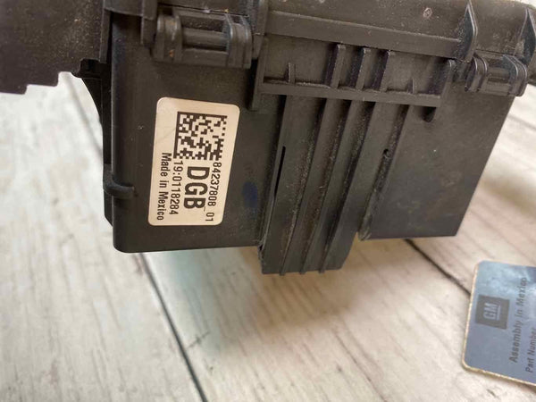 CHEVY EQUINOX 2020 - CONEXIÓN CON CABLE NEGATIVO DE BATERÍA OEM 84237808
