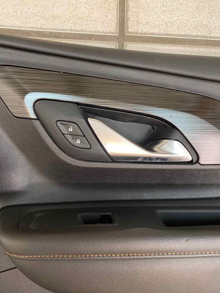 18 20 GMC TERRAIN FRONT RIGHT INNER DOOR TRIM PANEL OEM BLACK 84306783
