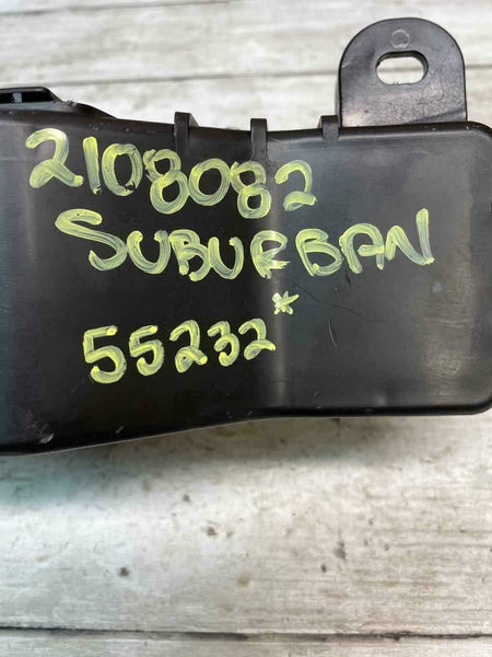 2015 2020 GMC SUBURBAN JUNCTION BLOCK FUSE RELAY BOX ASSY OEM