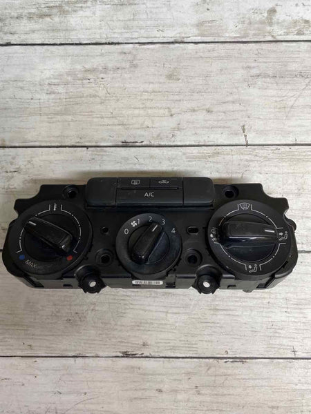 11 14 VOLKSWAGEN JETTA SEDAN HVAC AC AQUECEDOR PAINEL DE CONTROLE ASSY OEM 5C0820047BK