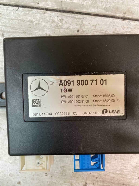 2017 INFINITI QX30 GATEWAY CONTROL MODULE ASSY OEM A0919007101