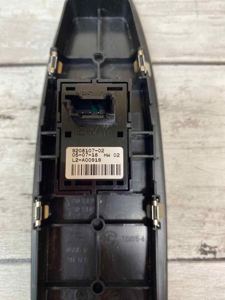 16 21 BMW X1 FRONT RIGHT DOOR SWITCH ASSY OEM 920810702