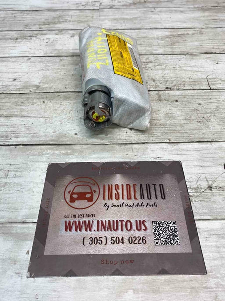 2007 2013 TOYOTA TUNDRA 2DR FRONT RIGHT PASSENGER SIDE SEAT SRS AIR BAG ASSY 739100C060