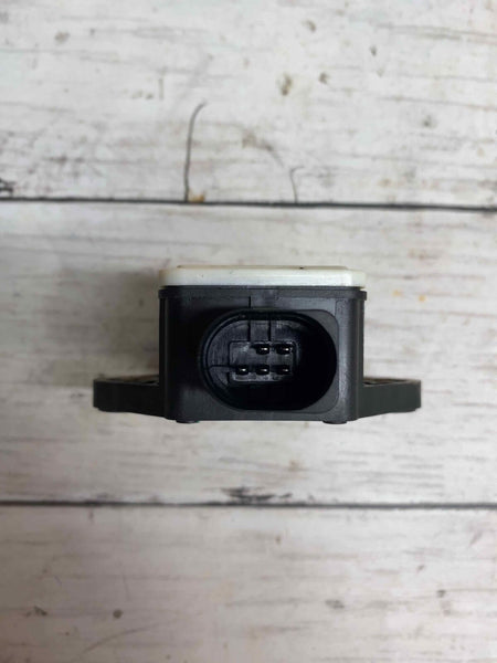 Módulo de control del sensor de velocidad de guiñada del Audi Q5 2012 OEM 8K0907637C