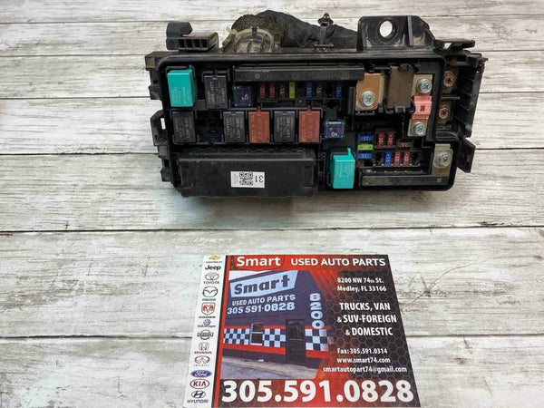 2013 2017 HONDA ACCORD SEDAN 2.4L LX MOTOR CAIXA DE FUSÍVEIS ASSY OEM T2FX0