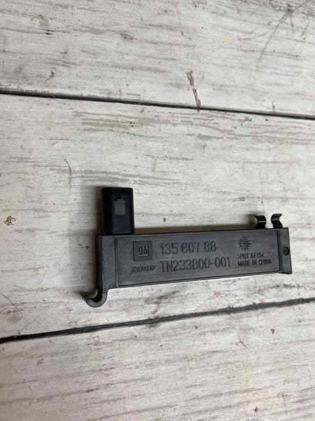 Módulo de controle de antena remoto de entrada sem chave Chevy Equinox 2018 OEM 13580788