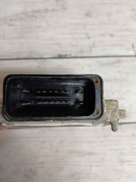Bomba de combustível Chevy Equinox 13 14 15 16 17 unidade de módulo de controle OEM 23482933