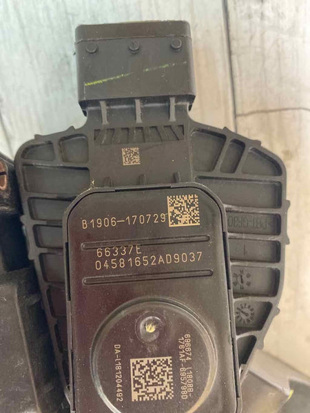 2019 JEEP CHEROKEE 2.4L PEDAL ACCELERATOR ASSY OEM