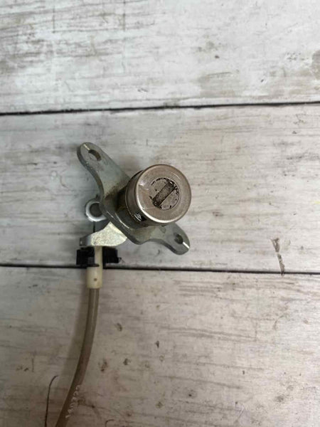 Pestillo de maletero trasero con orificio para llave, Hyundai Sonata 2015, OEM