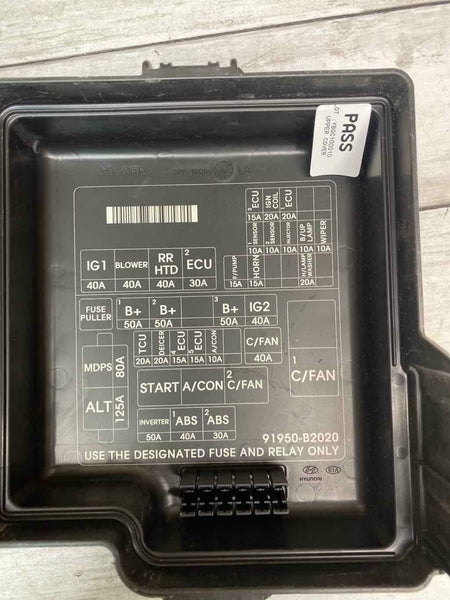 Caja de fusibles del motor Kia Soul 2.0L 2015 OEM 91417B2120
