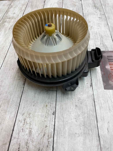 2014 2020 DODGE JOURNEY FRONT BLOWER MOTOR OEM 68232372AC