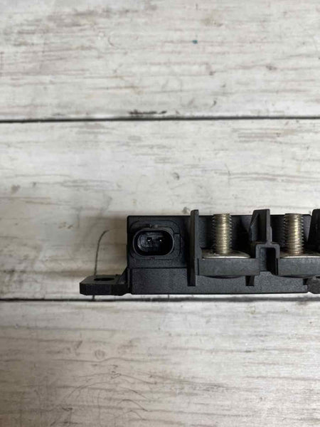Módulo de control OEM 476609HU0A para Mercedes Clase CLA 2014