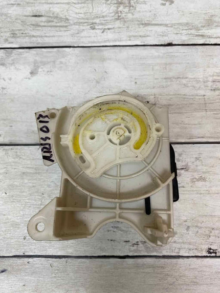 MOTOR DEL ACTUADOR DE LA TRASERA DE AIRE DE LA TOYOTA 4RUNNER 2018 OEM 0638000172PLS