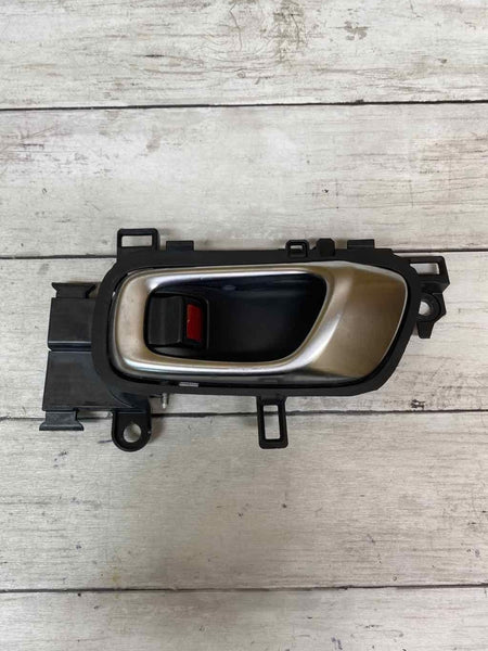 Conjunto de maçaneta interna da porta traseira direita do HONDA CIVIC 2022 OEM 72660T20A01