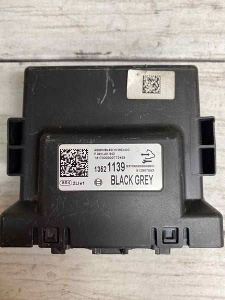 Módulo de control de asistencia para estacionamiento trasero Chevrolet Equinox 2018 OEM 13521139