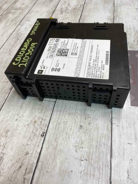 Radio Chevy Colorado 2017-2019 con pantalla táctil de 8.0" OEM 84361175