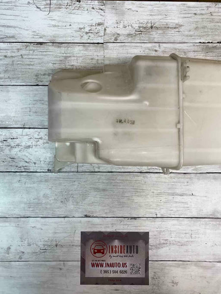 DEPÓSITO DEL TANQUE DEL LIMPIAPARABRISAS DEL LAVAPARABRISAS DE TOYOTA TUNDRA 2015 OEM