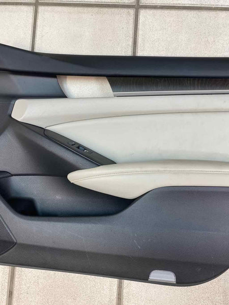 2018 HONDA ACCORD PANEL DE MOLDURA DE PUERTA INTERIOR DELANTERA DERECHA OEM GRIS 83503TVAA02ZB
