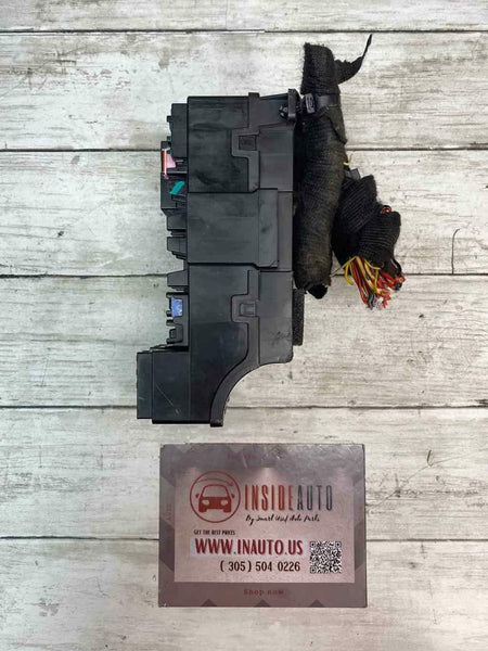 2016 BUICK ENCORE JUNCTION BLOCK RELAY BOX ASSY OEM