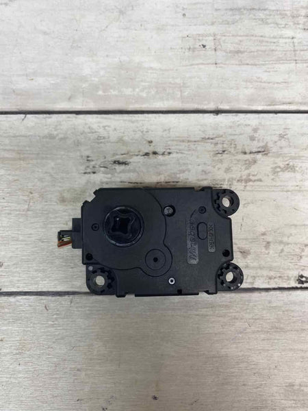 2019 CHEVY EQUINOX HVAC AC AQUECEDOR FLAP BEND MOTOR ATUADOR OEM 16464776R2