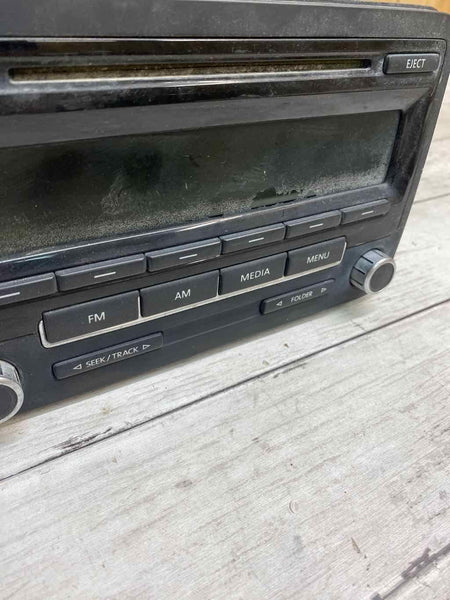 12 14 VOLKSWAGEN JETTA NO GLI RADIO RECEIVER NO NAVIGATION AM-FML-CD 1K0035164D
