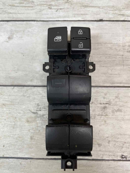 19 21 TOYOTA RAV-4 FRONT LEFT MASTER SWITCH DOOR ASSY OEM 31600TLAA011