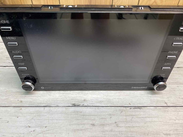 Toyota Corolla rádio AM FM 2021 tela de exibição e receptor sedan OEM 8614002E70