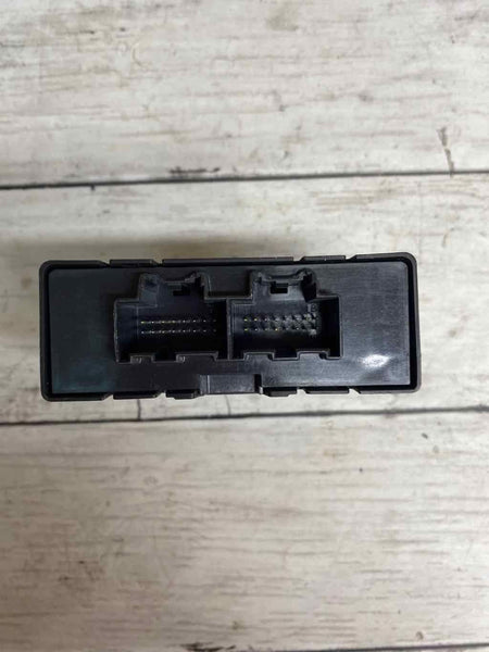 Módulo de controle de gateway de rede Chevrolet Equinox 18 21 OEM 13524288