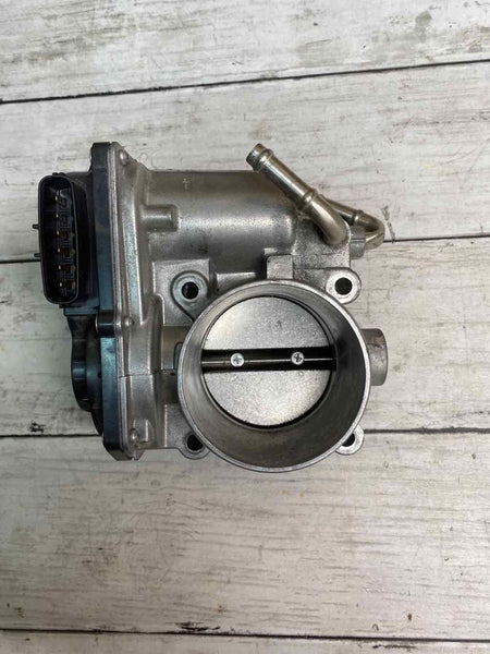 20 22 TOYOTA COROLLA SEDAN 1.8L THROTTLE BODY VALVE ASSY OEM 2203037040