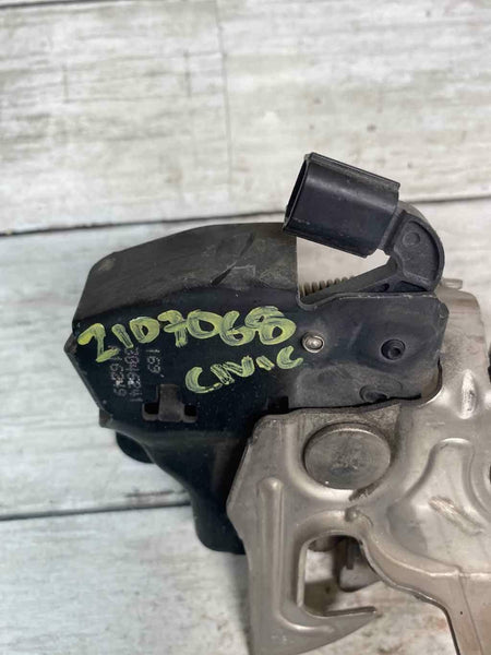 Conjunto de pestillo del capó delantero del Honda Civic 2016-2019 OEM