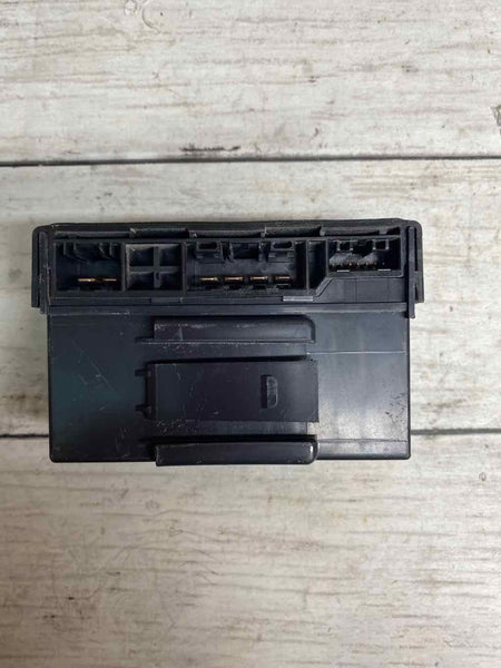 Módulo de control del subrelé de potencia inteligente para Honda HRV 2016 OEM 38330T5AJ01