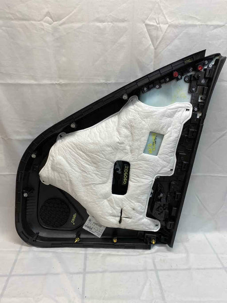 2018 2020 CHEVY EQUINOX REAR PASSENGER SIDE DOOR TRIM PANEL BLACK ASSY 84346330