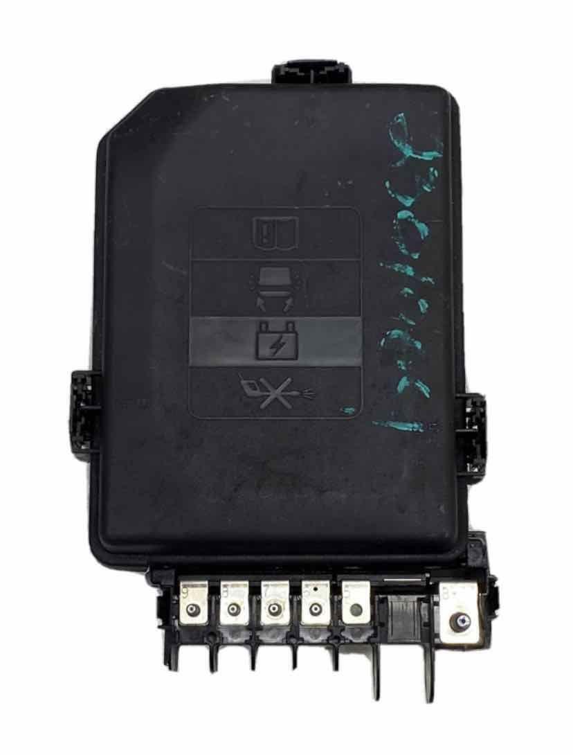Caja de relés y fusibles del motor Chevy Equinox 18-21, conjunto OEM 84582317