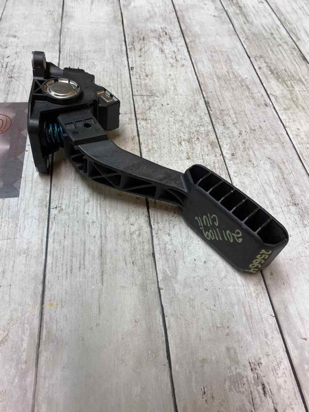 2018 HONDA CIVIC 2.0L ACCELERATOR PEDAL ASSY OEM 18218A2