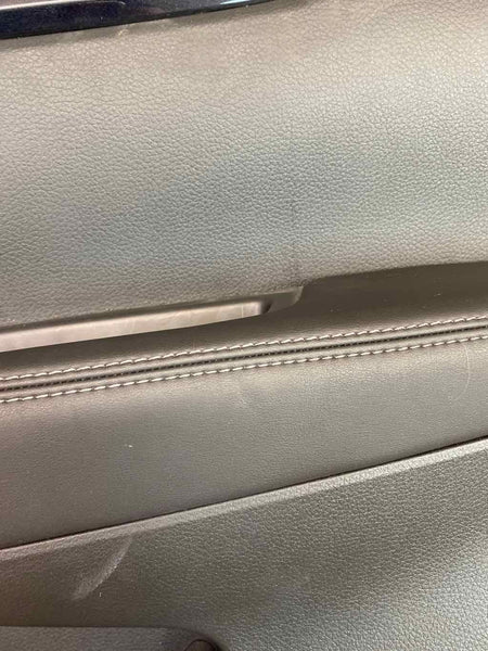 Moldura de panel de puerta trasera derecha para Nissan Rogue Sport 17-19, color negro, OEM 829006MA0B